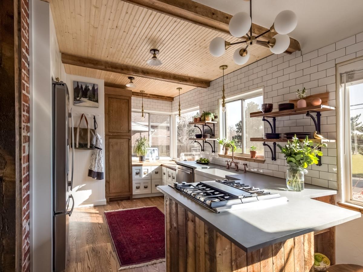 Thiết kế nhà bếp nhỏ theo phong cách Vintage mang lại cảm giác ấm cùng, gần gũi