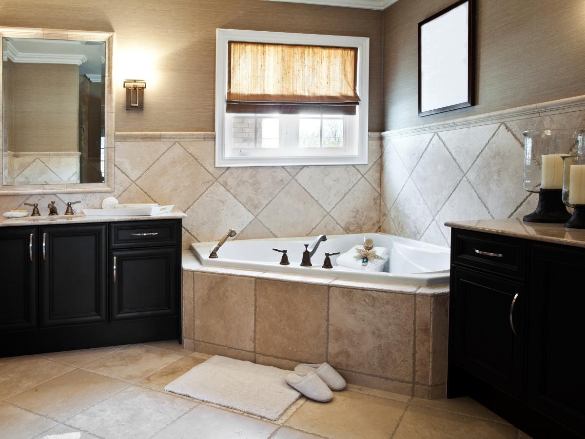 Những kiểu bồn tắm tam giác giúp tận dụng tối đa các không gian ở góc 