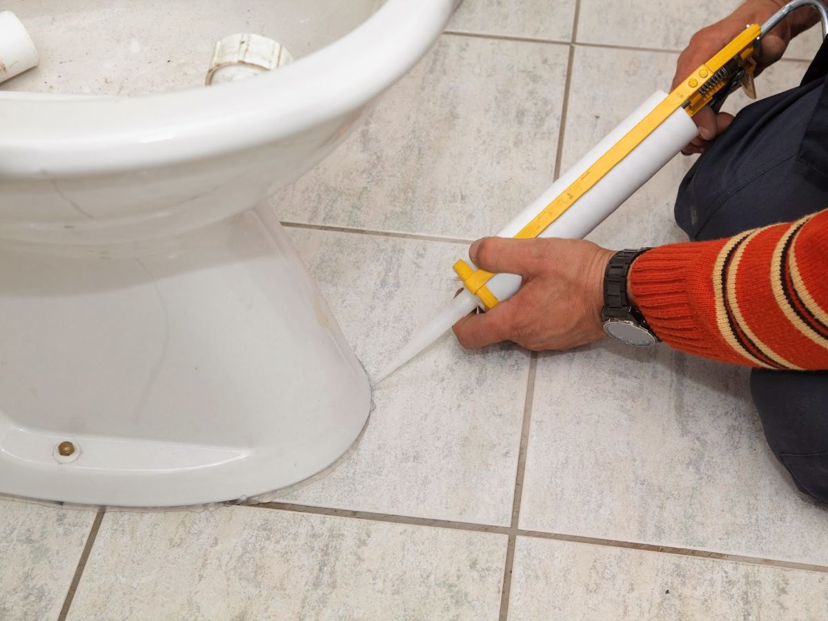Để tu sửa một nhà vệ sinh đơn giản, chi phí thường dao động từ 10 đến 15 triệu